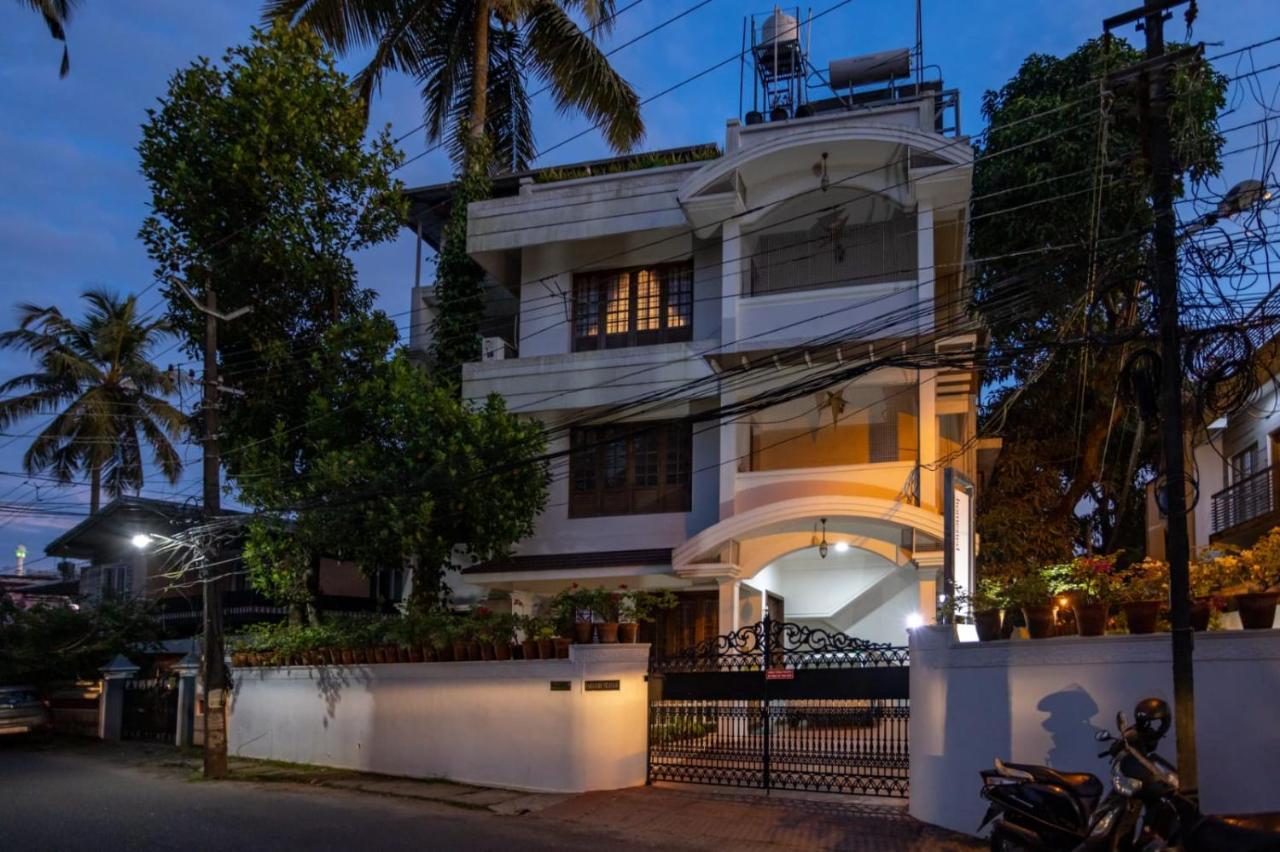 Homested Homestay Fort Kochi Екстер'єр фото